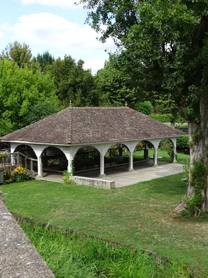 Lavoir de Saint-Pardoux-la-Rivière