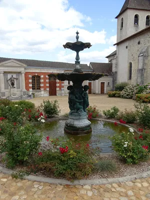 Fontaine de Saint-Pardoux-la-Rivière